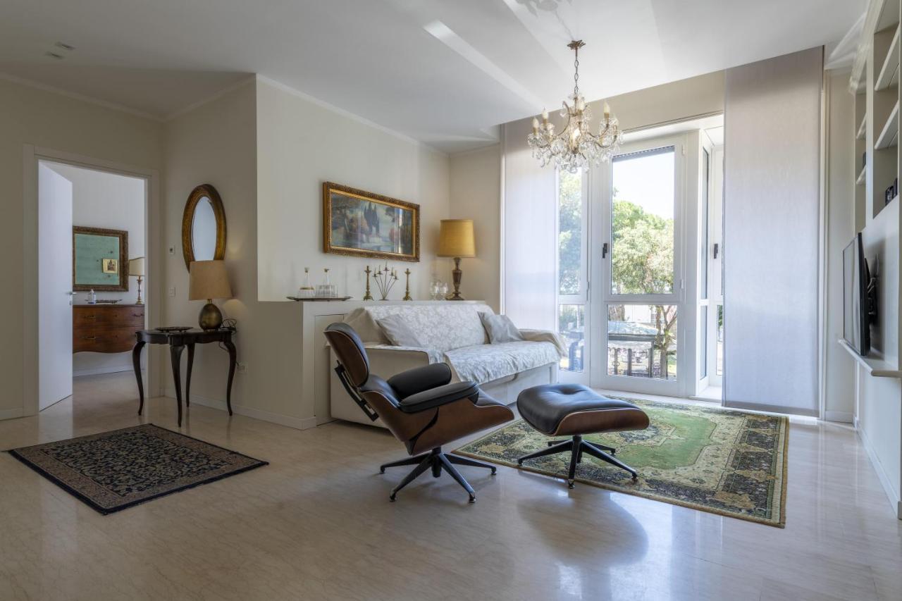 Casa Lazzarini Luxury Apartment Pesaro Buitenkant foto