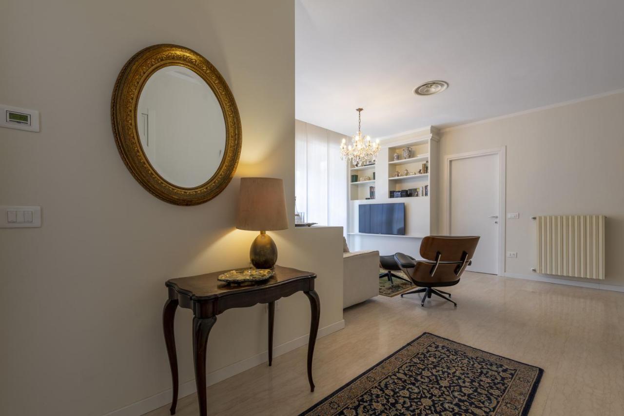 Casa Lazzarini Luxury Apartment Pesaro Buitenkant foto