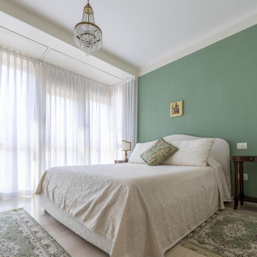 Casa Lazzarini Luxury Apartment Pesaro Buitenkant foto
