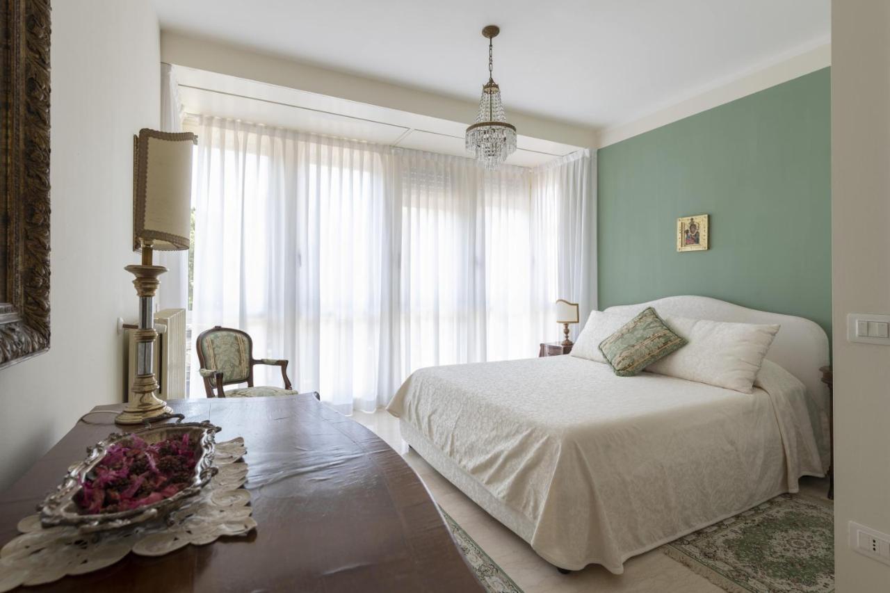 Casa Lazzarini Luxury Apartment Pesaro Buitenkant foto