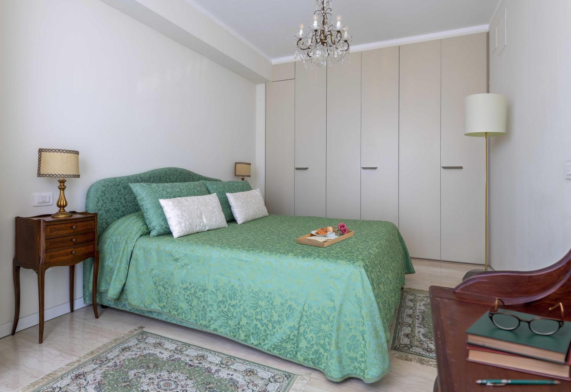 Casa Lazzarini Luxury Apartment Pesaro Buitenkant foto